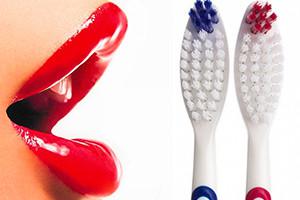 Как увеличить губы в домашних условиях с помощью массажа зубной пастой и щеткой?